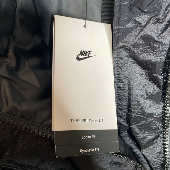 Nike | Women’s Black Therma Fit Synthetic Fill Puffer Coat Size XXL NWT - Picture 7 of 12
